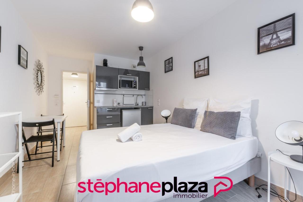 סאריס Plaza Scandinaves 05 מראה חיצוני תמונה